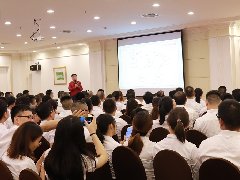 凝心聚力 与坚持梦想者同行